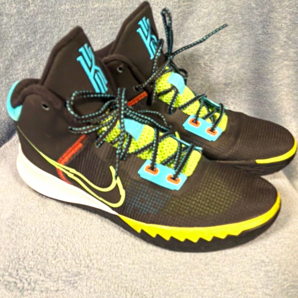 Nike Kyrie Flytrap 2 Men’s Mid-Top Lace-Up Cushioned Basketball Shoes Size 12